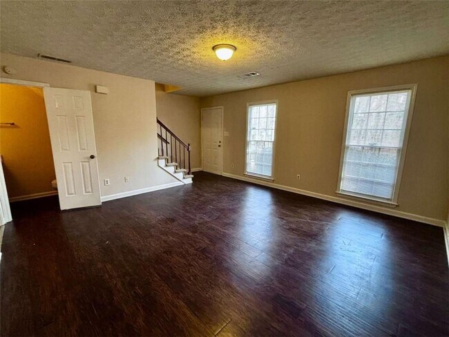 Foto del edificio - 1591 Harbins Rd NW