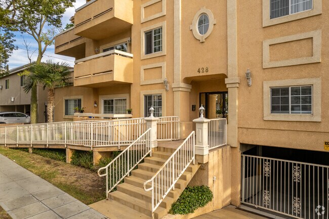 Foto del edificio - 428 E Santa Anita Ave