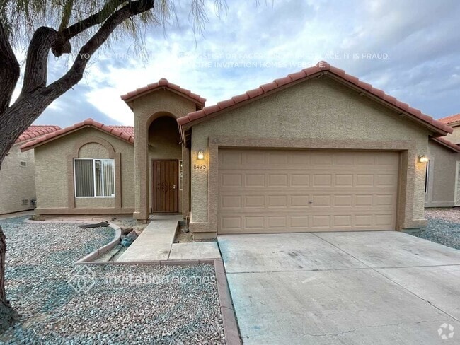 Building Photo - 8425 W Coronado Rd