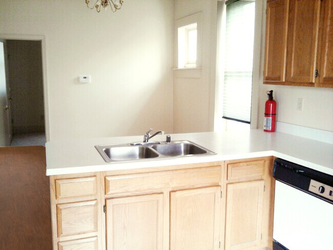 Foto del edificio - 1300 S 3rd St