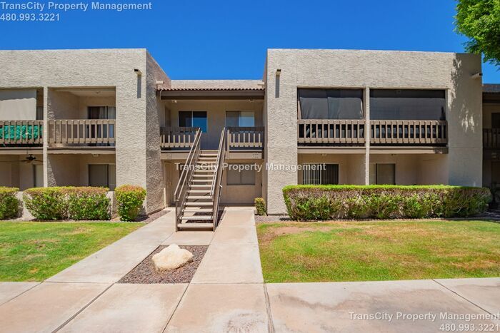 Primary Photo - Mesa Condo for Rent - 1 bed - 1 bath - 694...