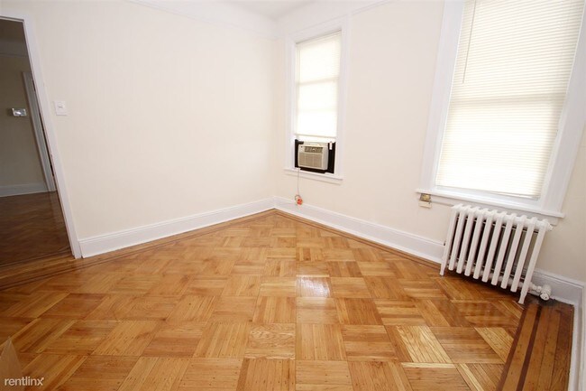 Building Photo - 4202 25th Ave