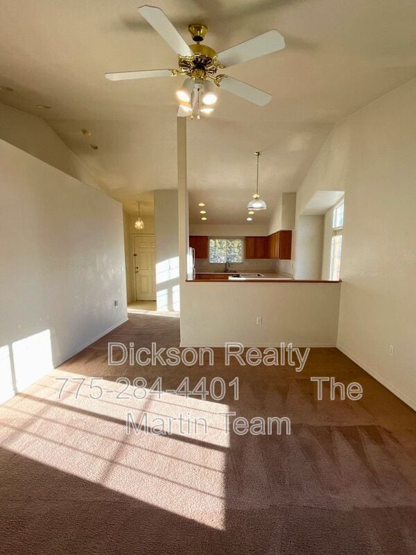 Building Photo - 2275 Albatross Way