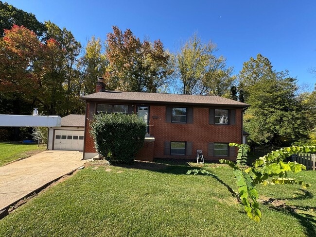 Building Photo - 14756 Delta Ct