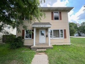 Building Photo - 1438 Union St