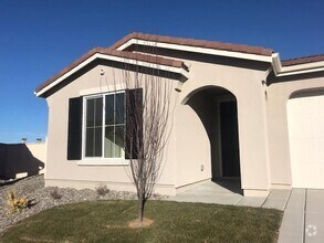 Building Photo - 10000 Quintana Dr