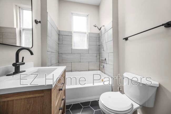 Building Photo - 3148 Nebraska Ave