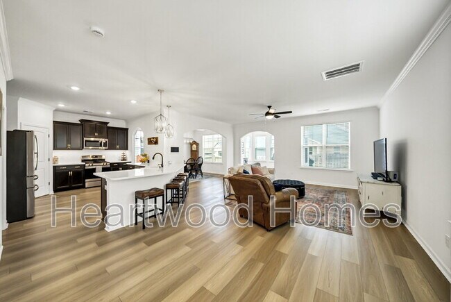 Foto del edificio - 924 Windchase Wy