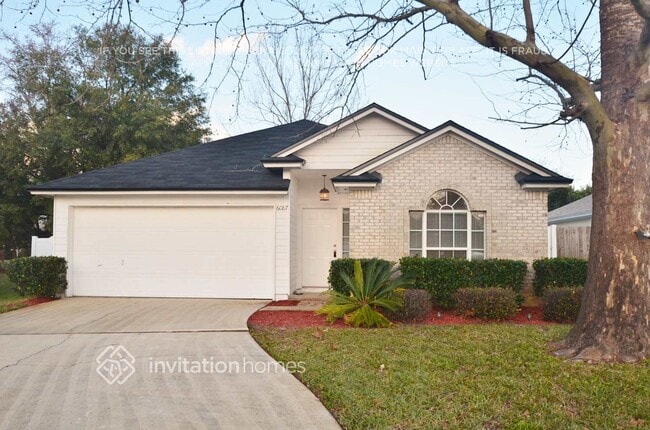 Building Photo - 6087 Alpenrose Ave