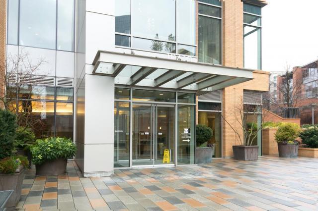 Foto del edificio - 2 bedroom in Bellevue WA 98004