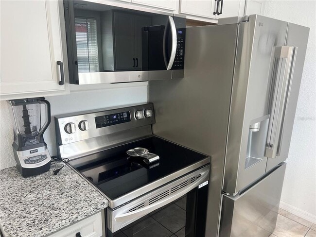 Building Photo - 6154 Midnight Pass Rd