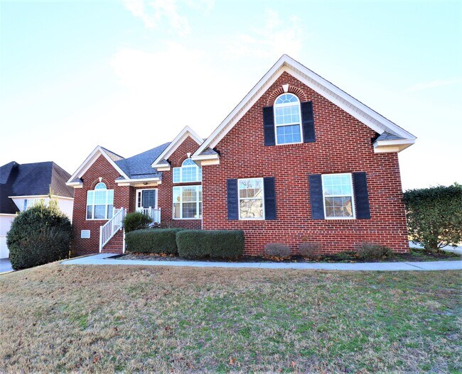 Building Photo - 2 Duffie Ct