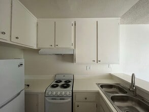Building Photo - 9010 Tobias Ave