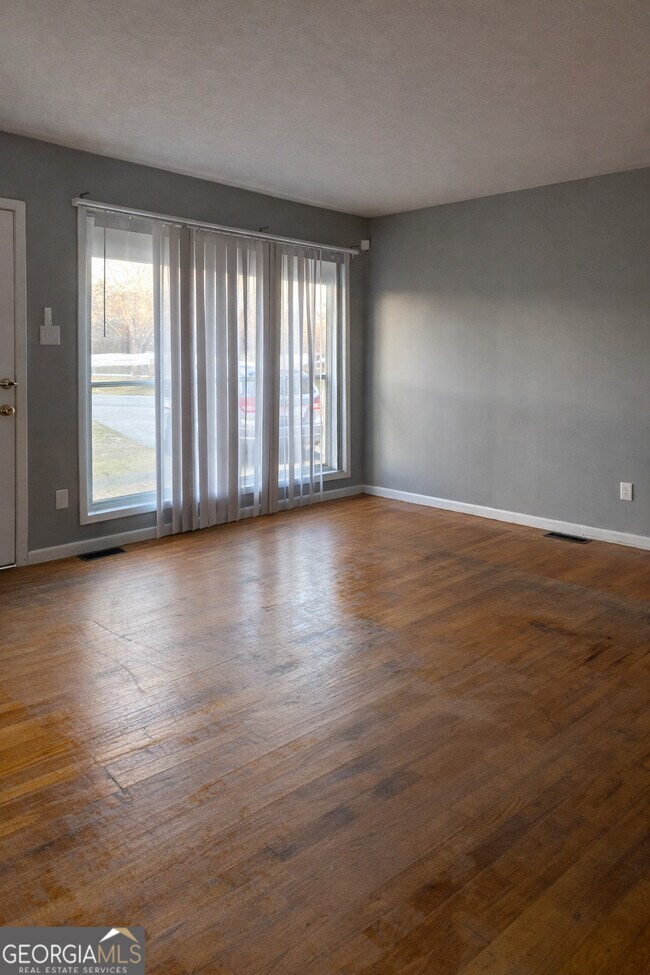 Foto del edificio - 1128 Mountain View Rd NW