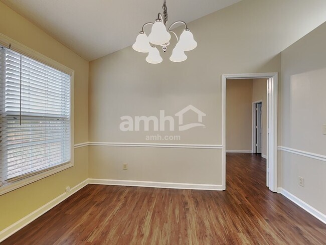 Foto del edificio - 1520 Eagle Watch Ln