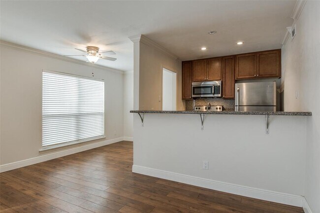 Foto del edificio - 3907 Gilbert Ave