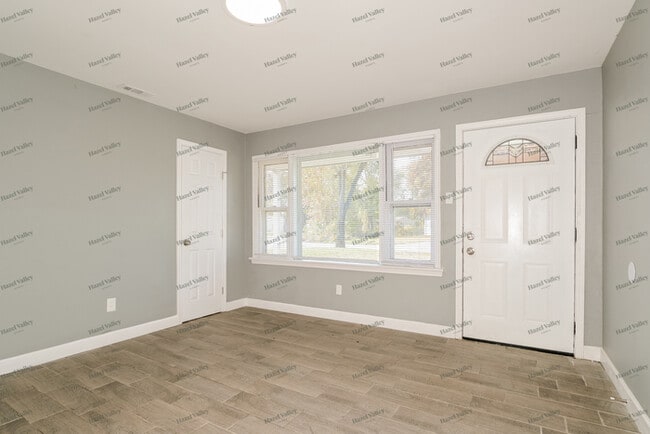 Foto del edificio - 12036 Krenning Ln