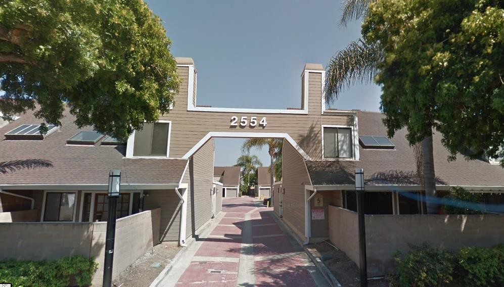 Primary Photo - 2554 Elden Ave