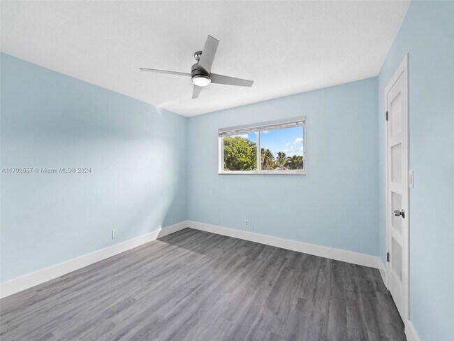 Foto del edificio - 1816 E Oakland Park Blvd
