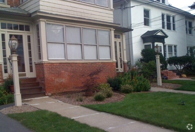 Building Photo - 86 Lancaster Rd