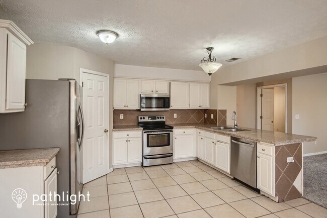 Building Photo - 12242 Molly Sue Ln, Fayetteville, GA, 30215