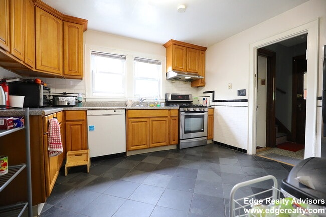 Photo - 29 Wiltshire Rd Apartment