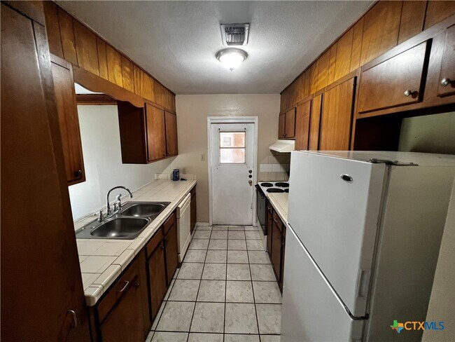 Foto del edificio - 1004 Hillyer St