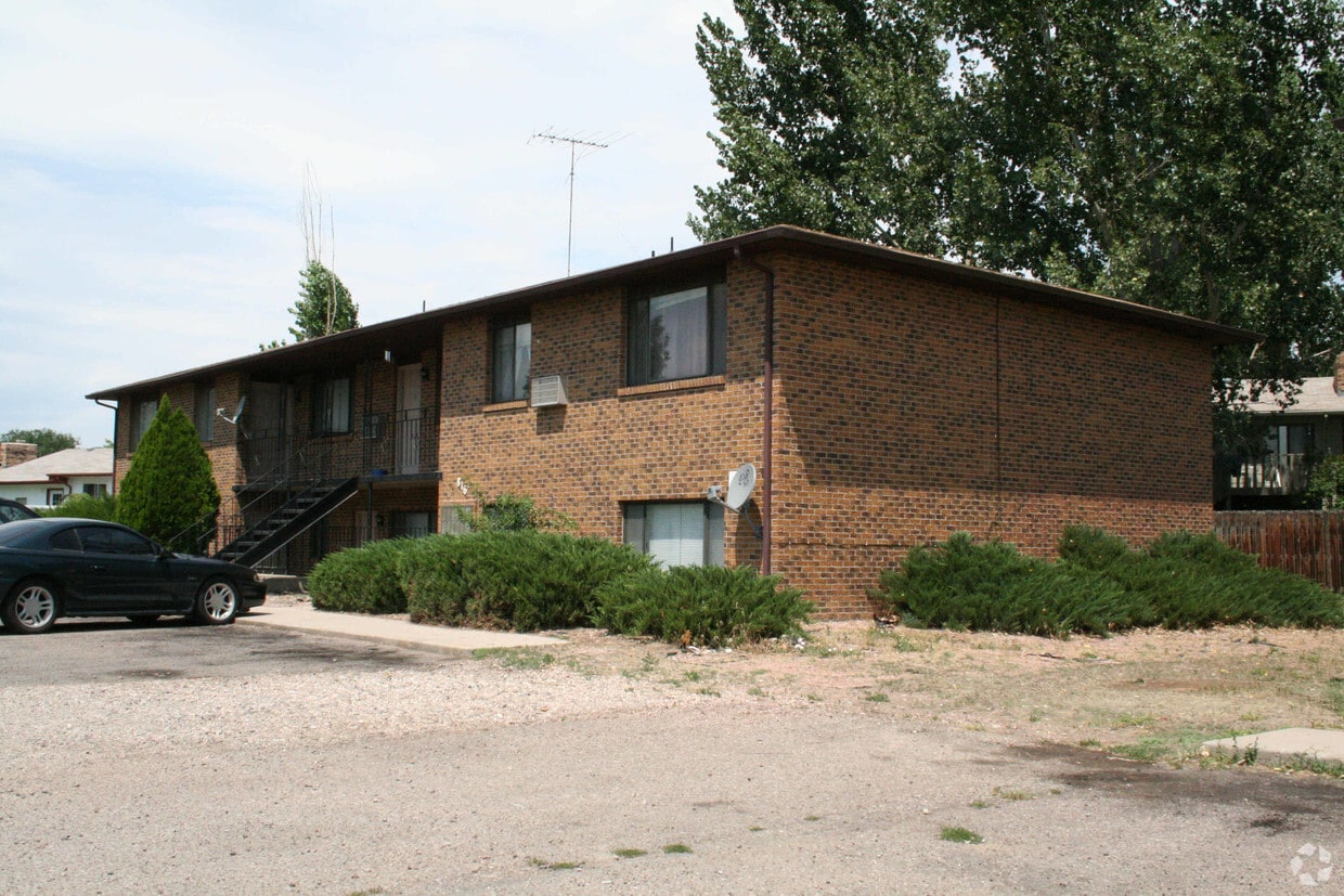 816 Stone Mountain Ct, Windsor, CO 80550 Apartments in Windsor, CO