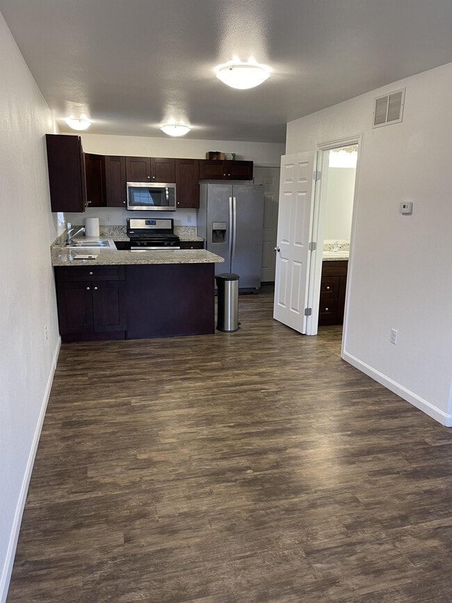 Foto del edificio - 2145 S Valley Loop