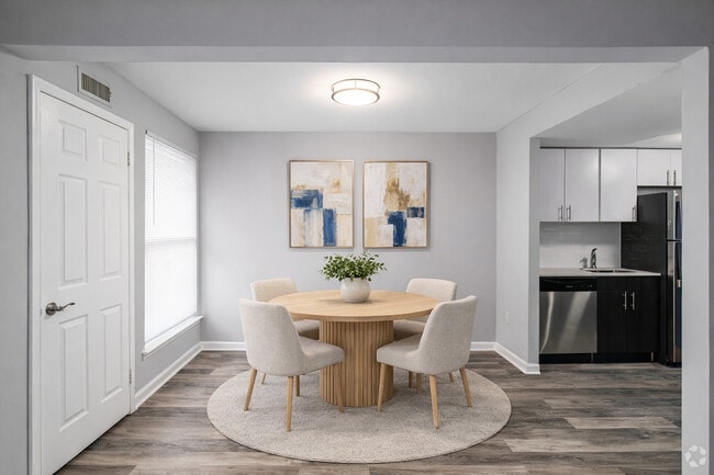 Comedor - Regency Townhomes