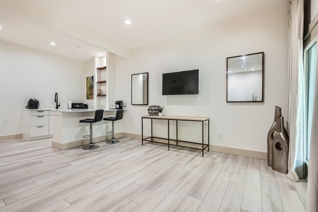 Foto del edificio - 1204 Druid Knoll Dr NE
