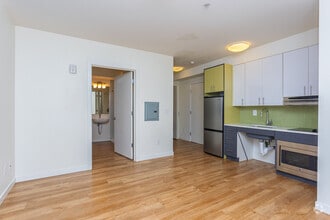 Interior Photo - Jupiter Apartments