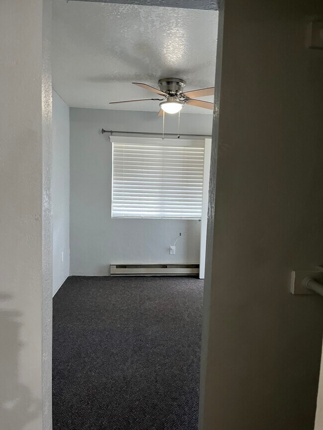 Foto del edificio - 2700 S White Mountain Rd