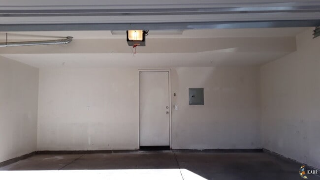 Building Photo - 642 Brewer Rd