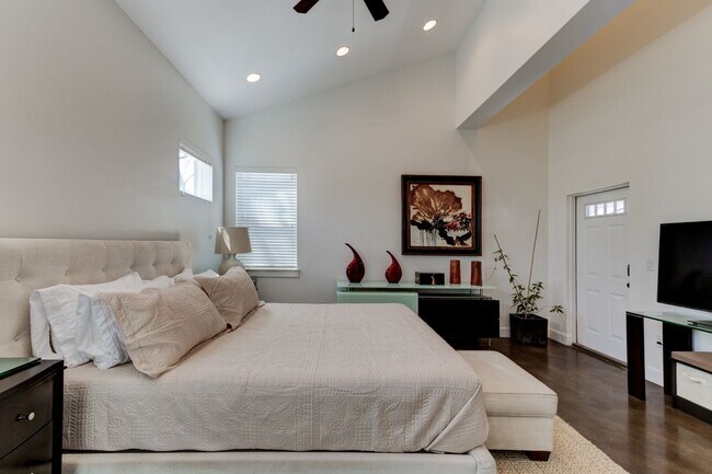 Foto del edificio - 2715 Zaragosa St