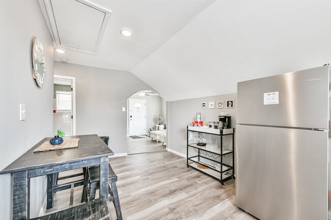 Building Photo - 2727 Avenue K