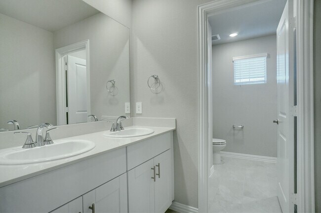 Foto del edificio - 5812 Marvel Dr