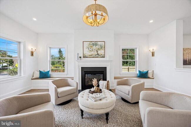 Foto del edificio - 412 E Jefferson St