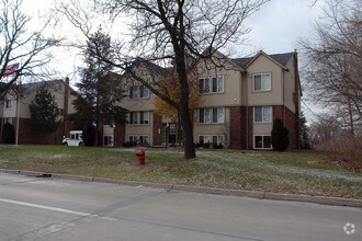 Apartments Under 700 In Warren Mi Apartments Com