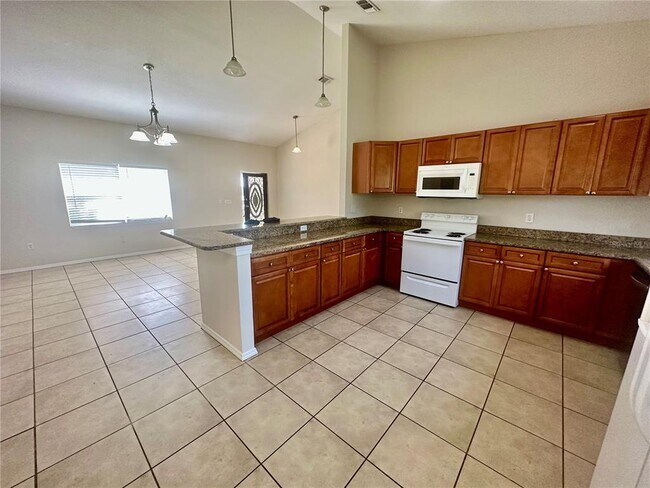 Foto del edificio - 4011 Turkey Creek Rd