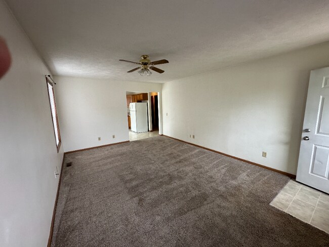 Foto del edificio - 219b-219 Robb Ave