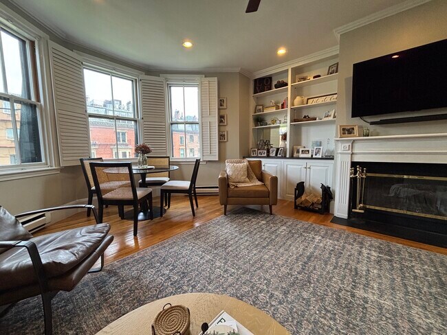 Foto del edificio - 241 Beacon St