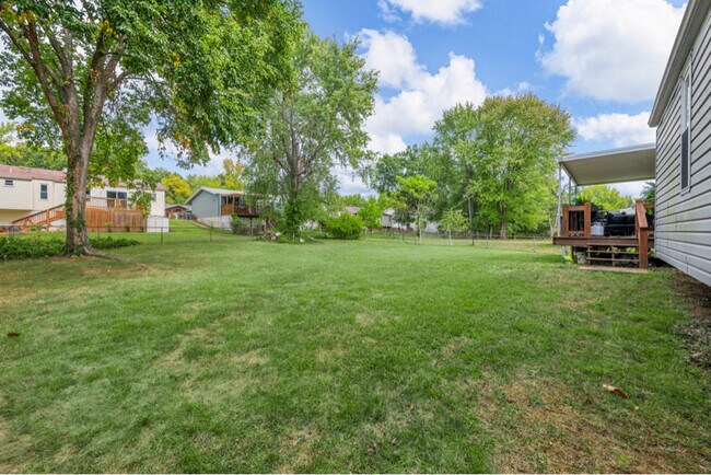 Foto del edificio - 751 Windingpath Ln