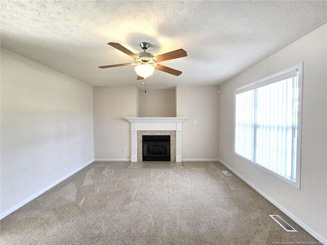 Foto del edificio - 115 Haywood St