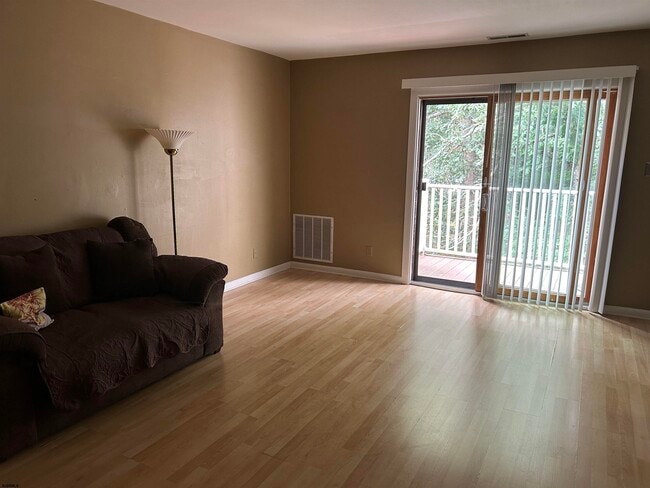 Building Photo - 22 Country Spruce Lane