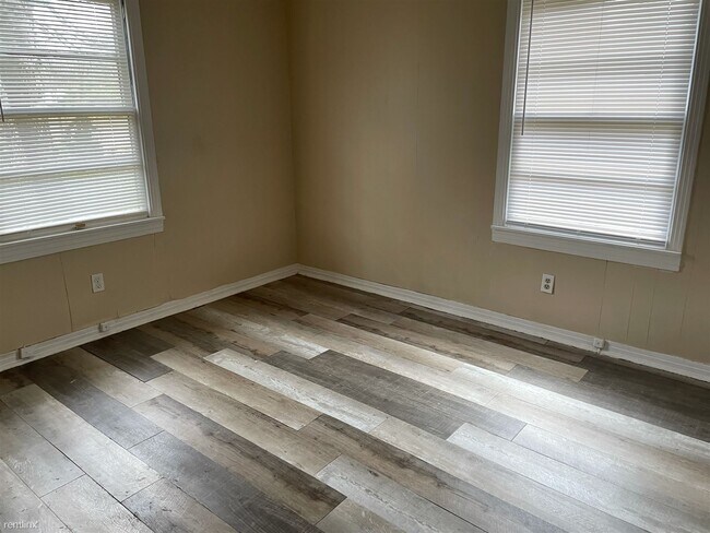 Building Photo - 2 br, 1 bath House - 1609 Brown St