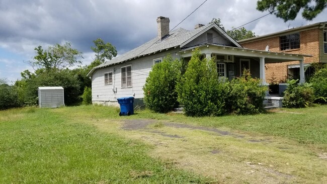 Foto del edificio - 5516 Court G