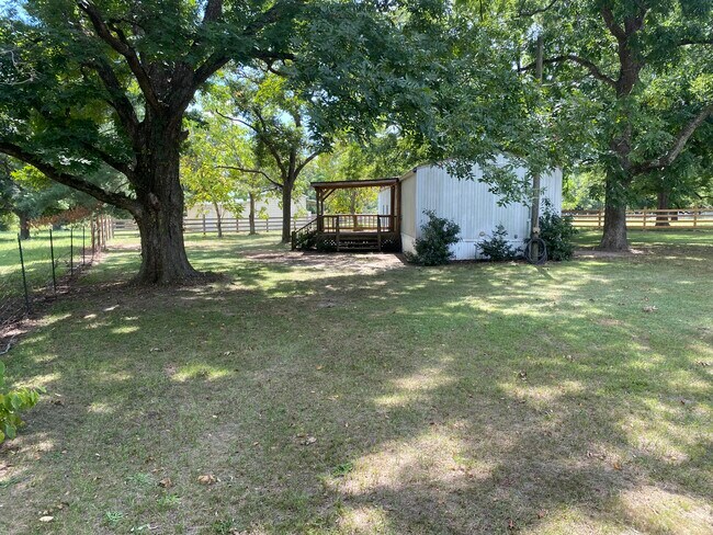 Building Photo - 324 Wantland Rd