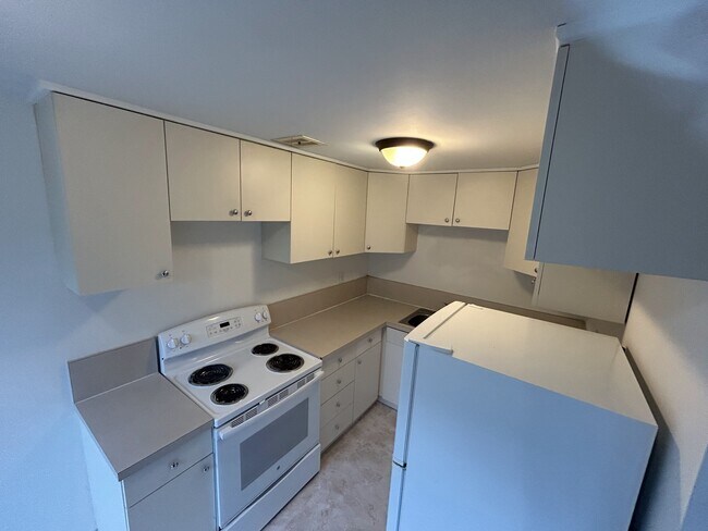 Foto del edificio - 1138 NW 62nd St