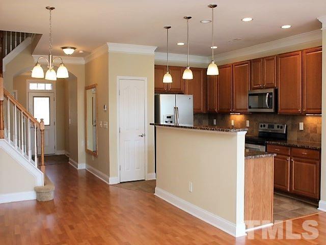 Building Photo - 333 Longchamp Ln
